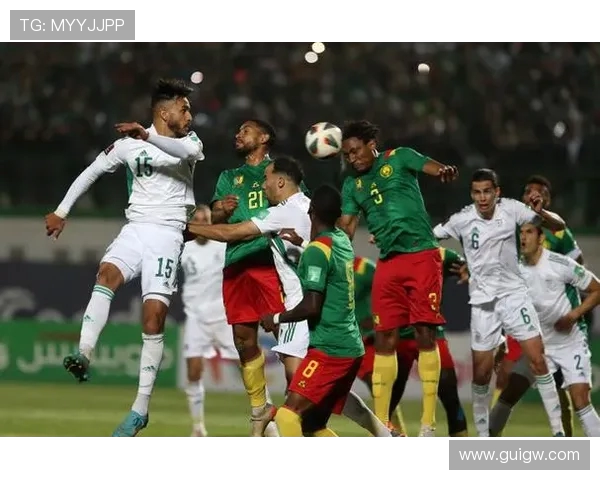 卡塔尔与阿尔及利亚友谊赛精彩对决展现足球魅力与团队精神