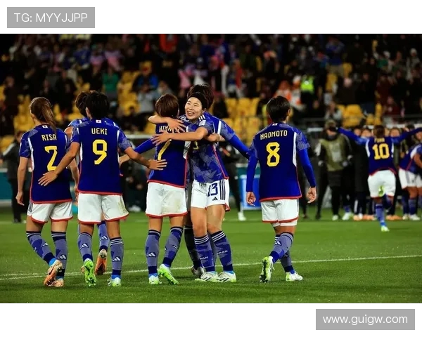 日本女足与英格兰女足激战正酣谁能在国际赛场上笑到最后