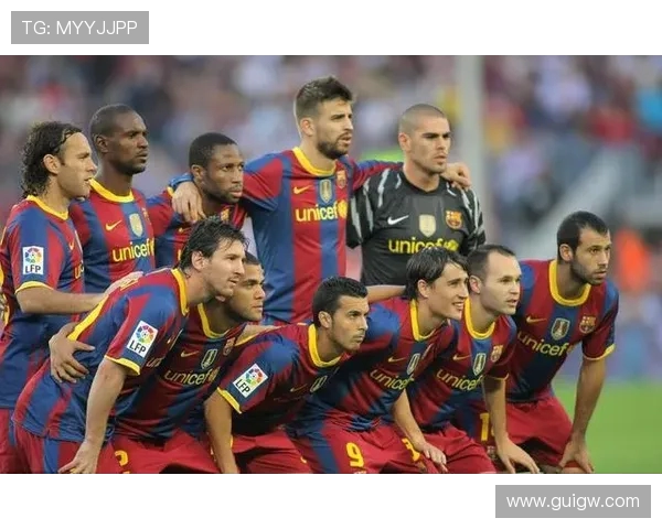 重庆足球队在世界锦标赛中的默契配合与战术分析