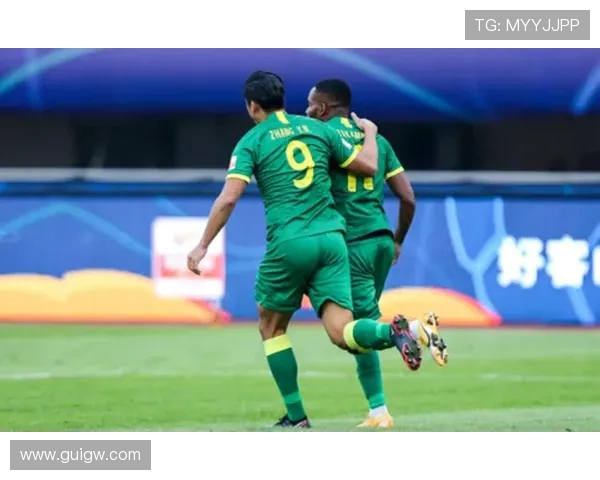 鲁能与国安激战正酣巴坎布能否再现精彩表现引发球迷期待