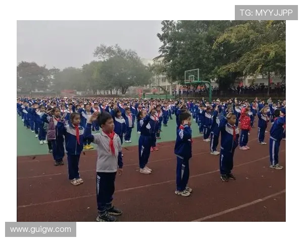 对话陈军:回顾篮球生涯的辉煌与挑战与未来展望 对话陈军:回顾篮球生涯的辉煌与挑战与未来展望