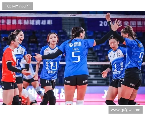 深圳排球队的个人能力揭秘与排球巨献的完美结合