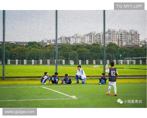 上海足球队选拔赛表现分析：灵活性与战术适应能力的全面评估