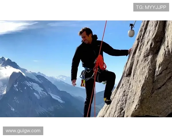 成都攀岩队在极限运动联赛中的团队协作表现分析与点评